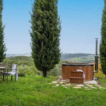 Podere Querceto 아파트 *